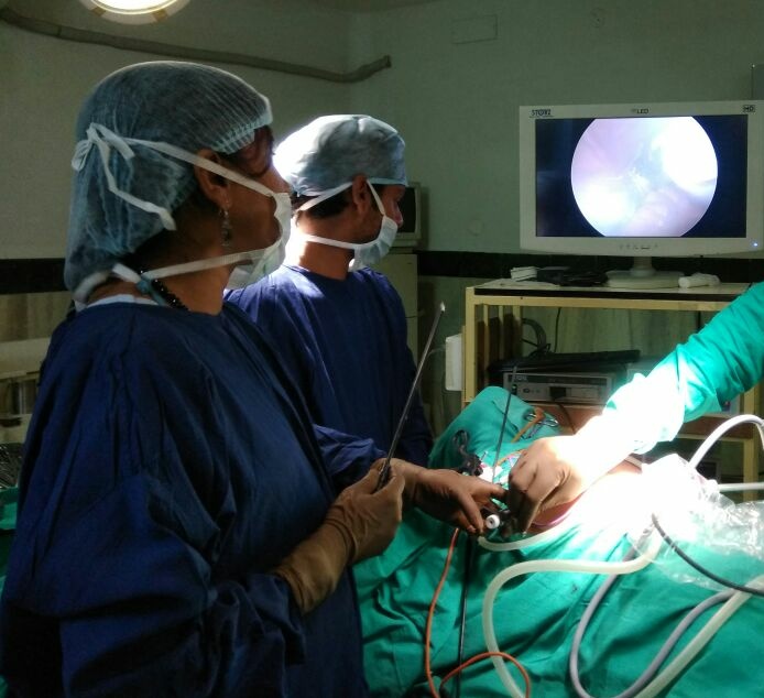 best laparoscopic surgeon in indore